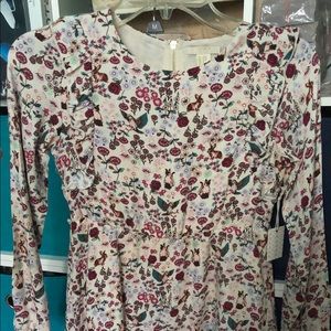 Girls dress with roses and other patterns